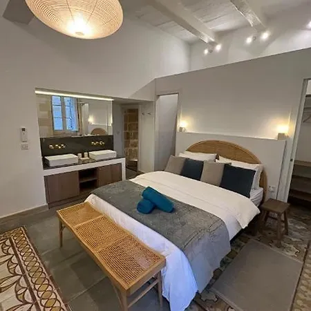 Beautiful With A Gorgeous View ! Apartment